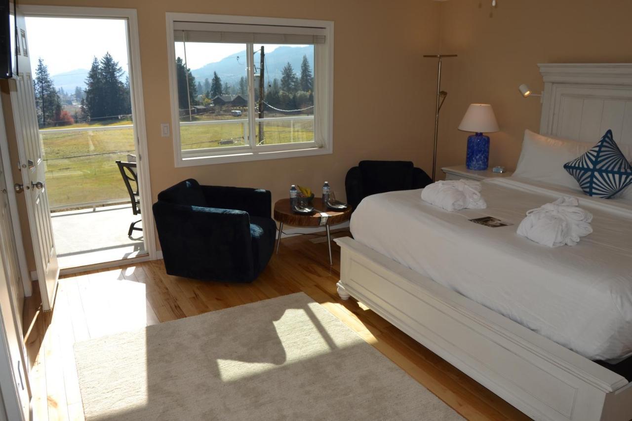 Salish B&B And Spa West Kelowna Buitenkant foto