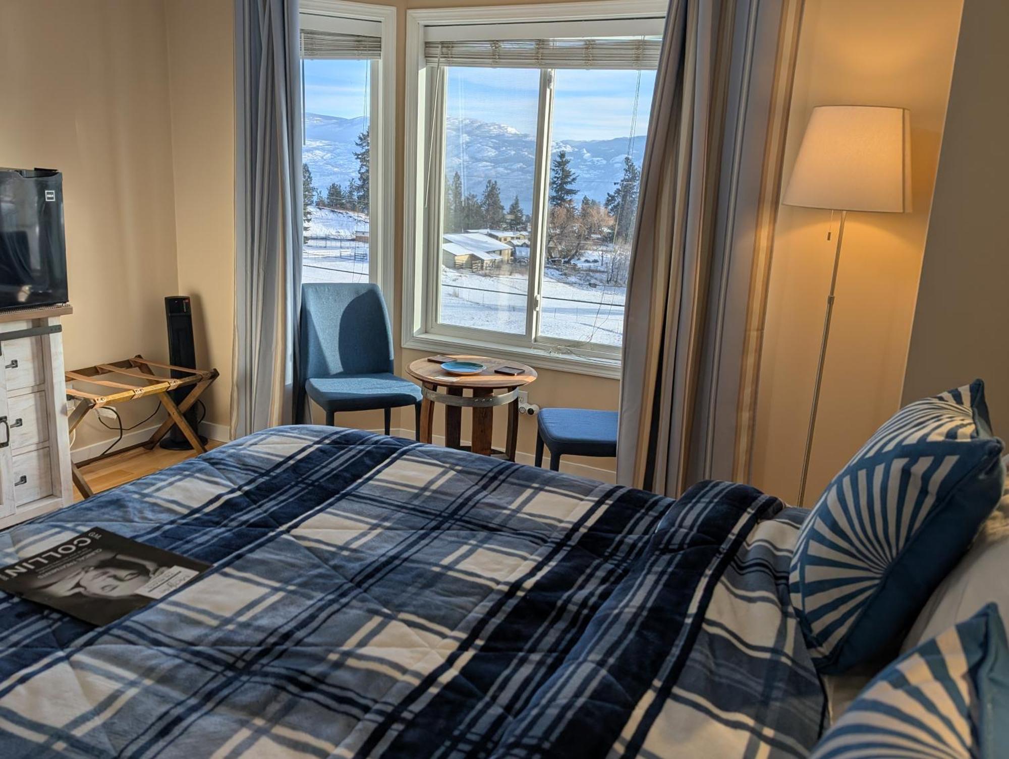 Salish B&B And Spa West Kelowna Buitenkant foto