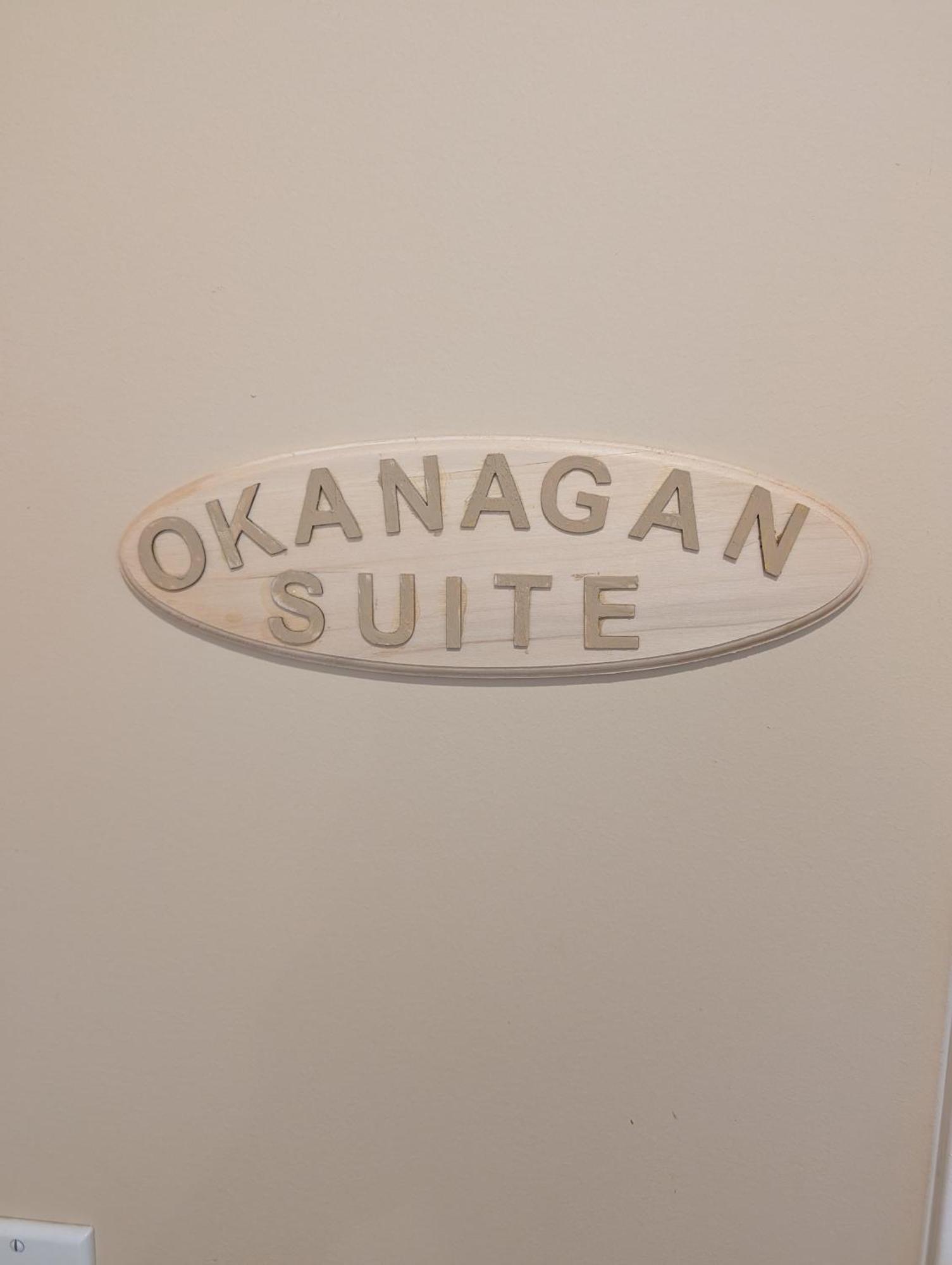 Salish B&B And Spa West Kelowna Buitenkant foto