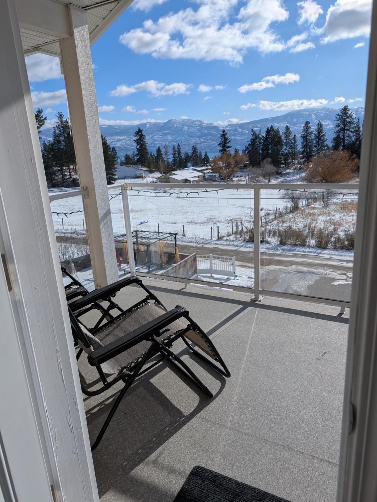 Salish B&B And Spa West Kelowna Buitenkant foto