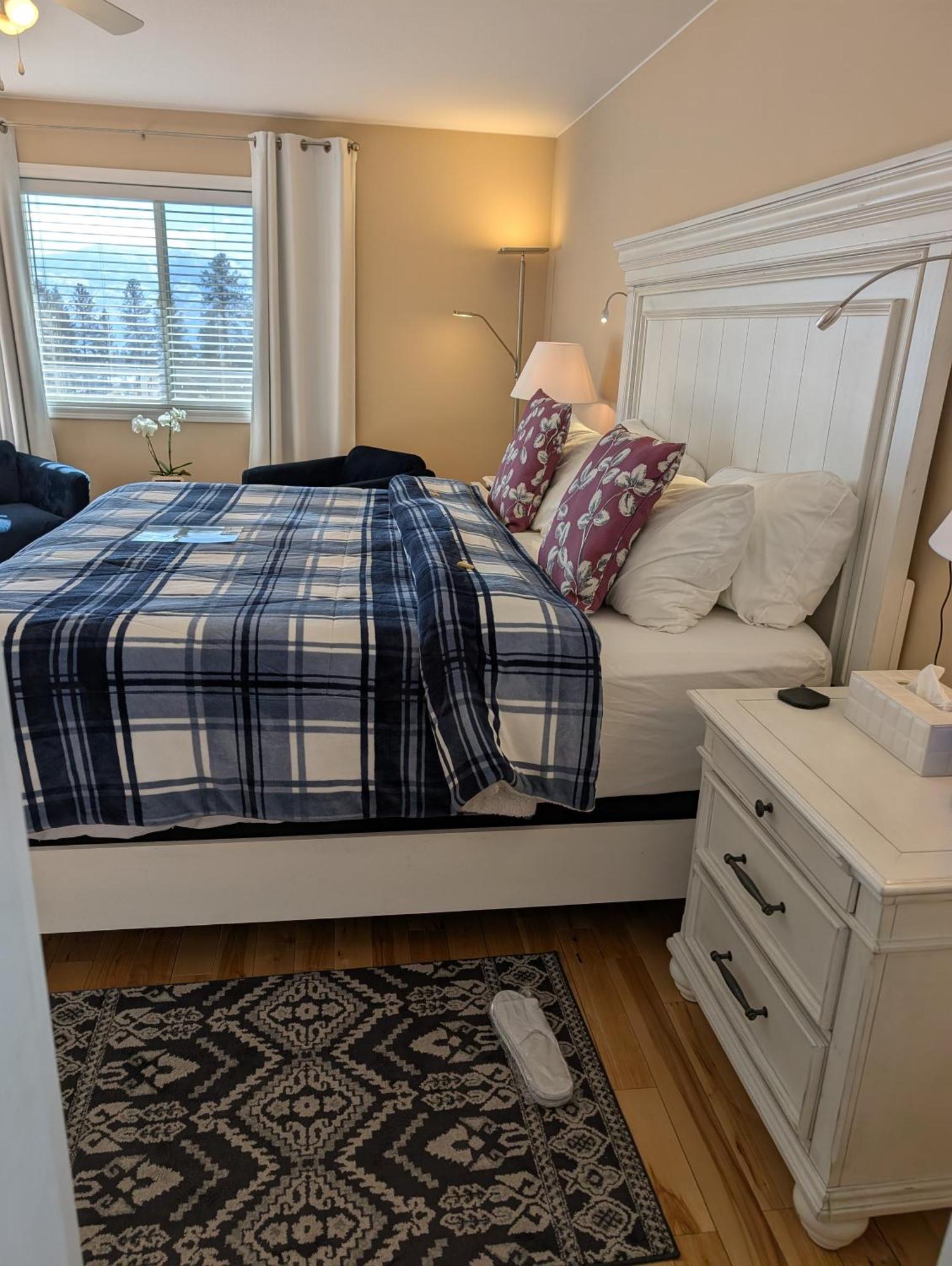 Salish B&B And Spa West Kelowna Buitenkant foto