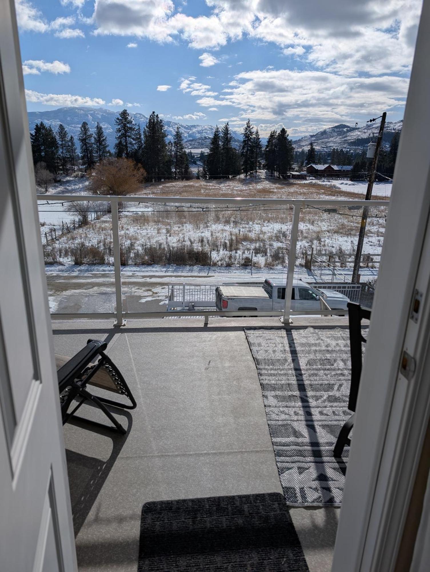 Salish B&B And Spa West Kelowna Buitenkant foto